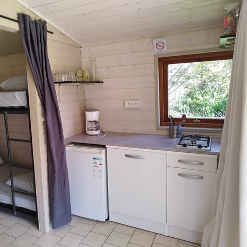 Canvas and wooden tent 4 persons - HUT (WITHOUT SANITARY FACILITIES)