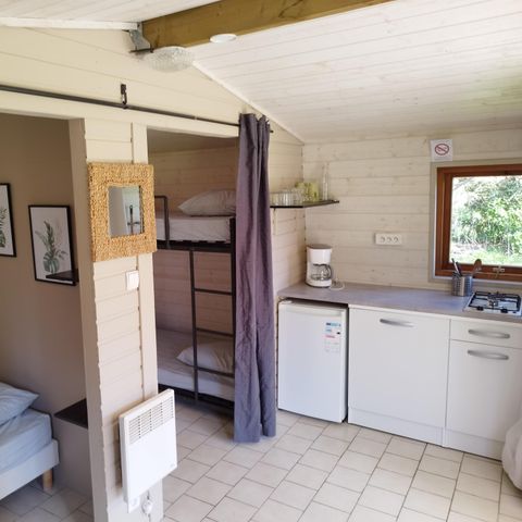Tente en toile et en bois 4 personnes - HUTTE (SANS SANITAIRES)