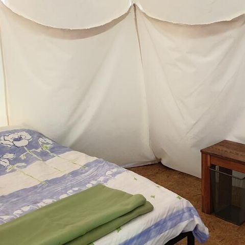 Accommodation 4 persons - WITHOUT SANITARY FACILITIES