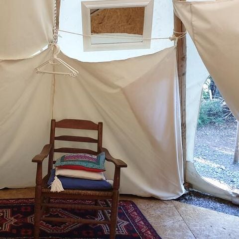 Hébergement 4 personnes - SANS SANITAIRES