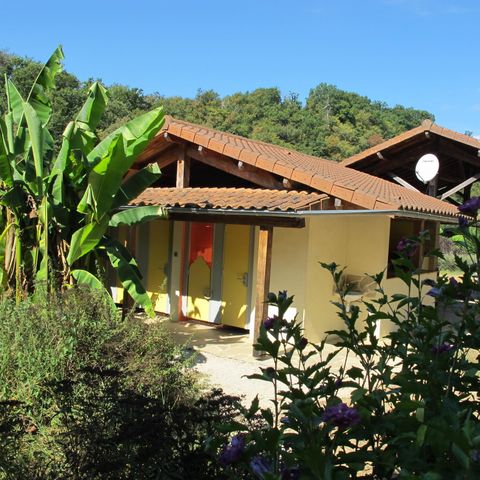 EMPLACEMENT - Standard - Vue sur la rivière - Sur plan du camping de 26 à 49