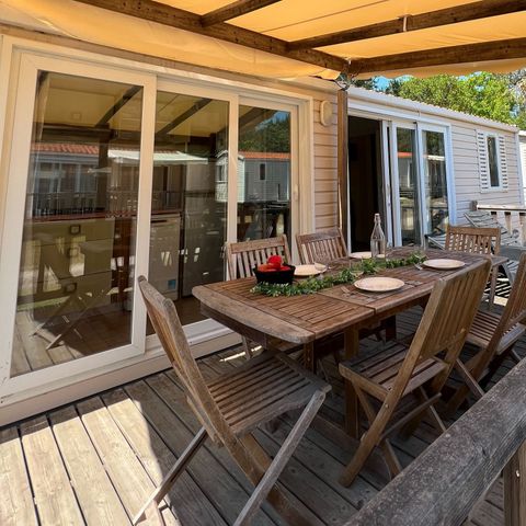 Mobilheim 5 Personen - Classic XL | 2 Zi. | 4/5 Pers. | Erhöhte Terrasse | 2 Bäder | TV