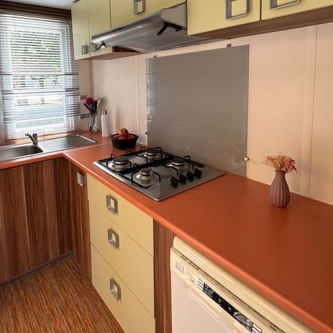 Mobilheim 5 Personen - Classic XL | 2 Zi. | 4/5 Pers. | Erhöhte Terrasse | 2 Bäder | TV