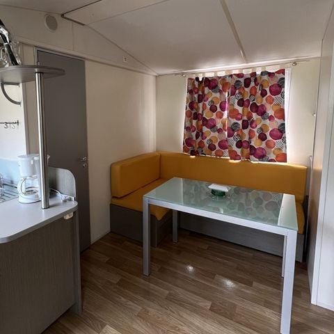 Stacaravan 6 personen - Comfort | 3 Slaapkamers | 6 Pers. | Verhoogd terras niet overdekt