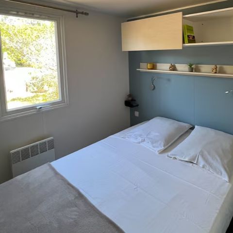 Mobile home 4 persons - Mobile-home | Comfort | 2 Bedrooms | 4 Pers. | Uncovered raised terrace | Air-con.