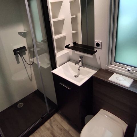 MOBILHOME 3 personas - Hotel 1 habitación (cama 160 + banco) DIM/DIM