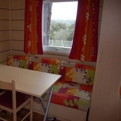 Mobilheim 2 Personen - Standard 18 - 24m² - 1 Schlafzimmer - überdachte Terrasse + TV*.