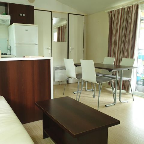 BUNGALOW 6 personnes - Mobilhome Confort 22-28m² - 2 chambres - terrasse couverte + TV* 4/6 pers