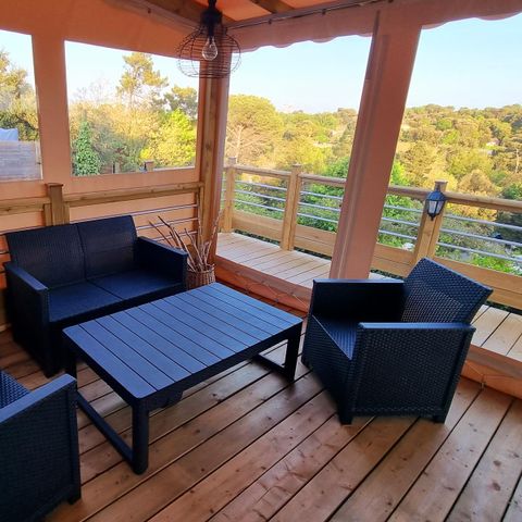 Mobilheim 8 Personen - Premium 30-40m² - 3 Schlafzimmer + TV + Überdachte Terrasse & Einwegbettwäsche vorhanden