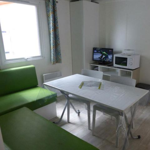 Stacaravan 4 personen - (4/6 personen 2 slaapkamers) 6 personen