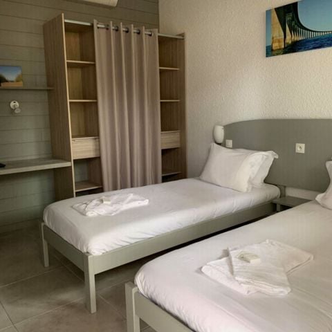 Habitación 2 personas - habitación con cama individual para 2 personas
