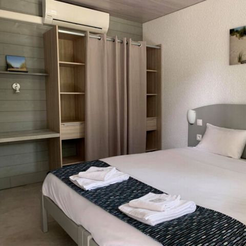 Zimmer 2 Personen - DOPPELBETTZIMMER 2 Personen
