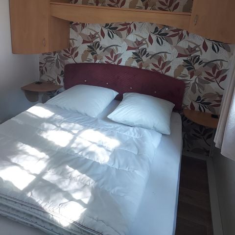 Stacaravan 4 personen - Rups - 2 slaapkamers