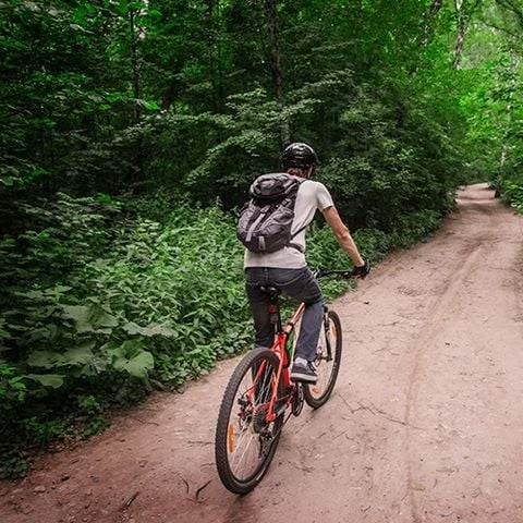PARCELA - Paquete solo 2 ruedas (1 bici/moto/canoa, sin electricidad)