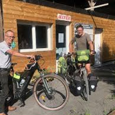 EMPLACEMENT - Forfait solo 2 roues (1 vélo/moto/canoë, sans éléctricité)