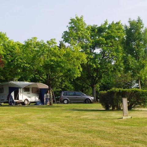 EMPLACEMENT - Forfait emplacement Confort Grande Taille 180m²