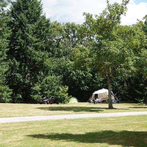 PLOT - Large Comfort pitch 180m² package