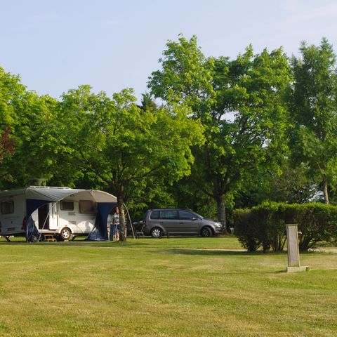 Camping Koawa Les Gorges Du Chambon Camping Koawa Les Gorges Du Chambon - Camping Charente - Image N°27