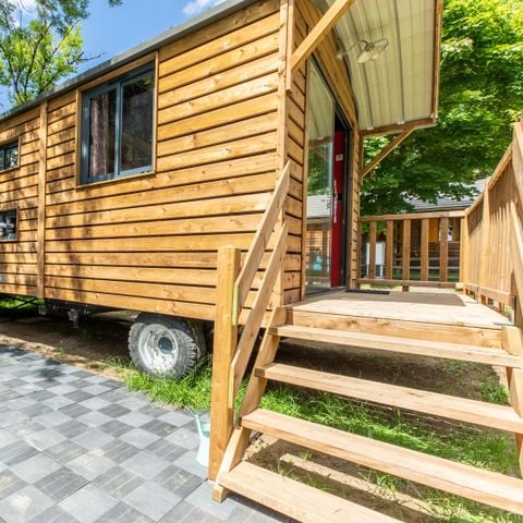 UNUSUAL ACCOMMODATION 4 people - ROULOTTE