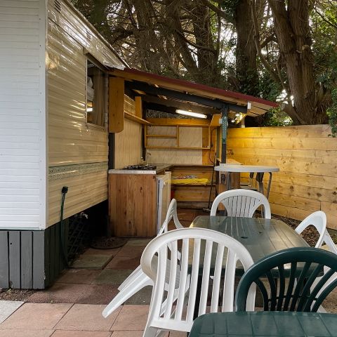 MOBILE HOME 8 people - Atypical mobile home (JF 02) - 4 bedrooms - 2 bathrooms - Equipped summer kitchen for 8 people
