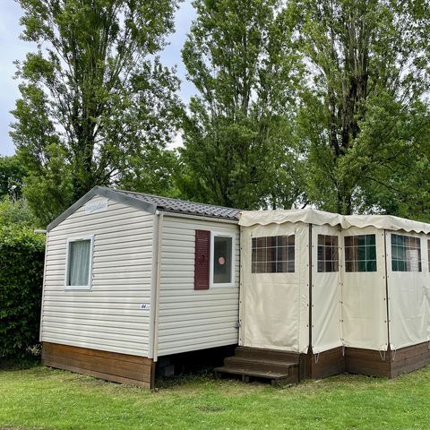 BUNGALOW 6 personnes - Mobil-home (JF 64) - 3 chambres - 2 salles de bain - Climatisation 6 pers