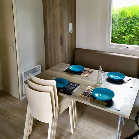 Stacaravan 6 personen - Stacaravan (JF 402) - 3 slaapkamers - Airconditioning 6 pers