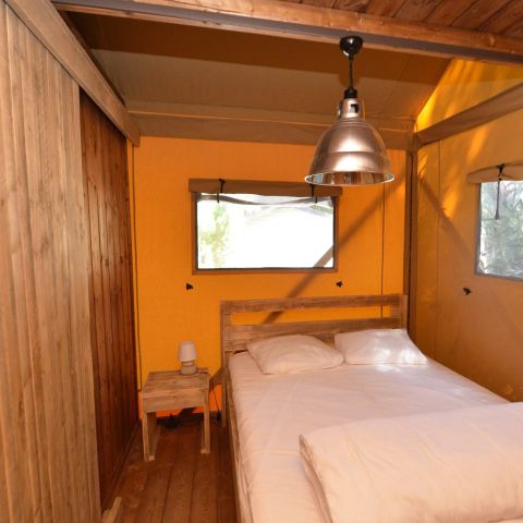 CANVAS AND WOOD TENT 6 people - Gull