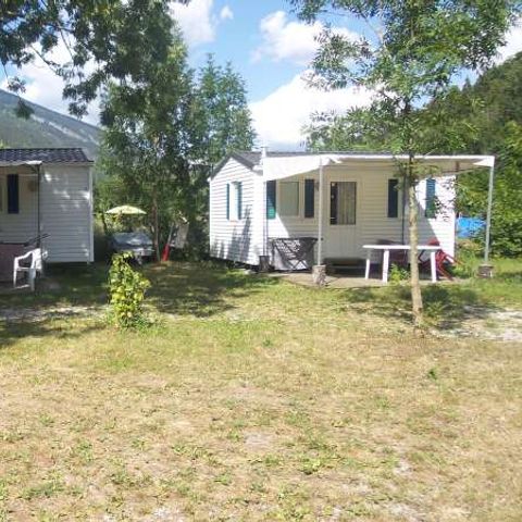 BUNGALOW 4 personnes - sans sanitaires