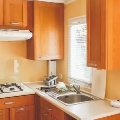 Stacaravan 4 personen - le Chamoix 2 kamers / Aankomst en vertrek op ZONDAG in juli en augustus