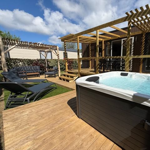 MOBILHOME 4 personnes - Luxe SPA climatisé - 2 chambres - 2 salles de bain - 2 WC (année 2025)