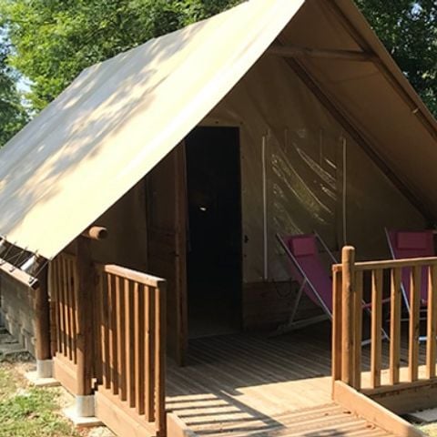 CANVAS AND WOOD TENT 2 people - PMR (without sanitary facilities)