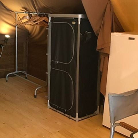 TIENDA DE LONA Y MADERA 2 personas - PMR (sin instalaciones sanitarias)