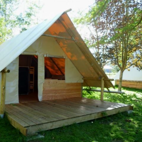 TENTE TOILE ET BOIS 2 personnes - (sans sanitaires)