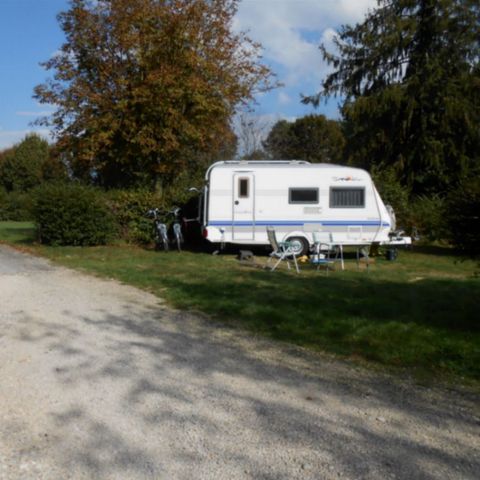 EMPLACEMENT - Tarif Nuitée