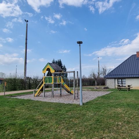 EMPLACEMENT - avec électricité