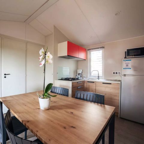 MOBILE HOME 6 people - Eco 3 Rooms 4/6 People + TV (4 adults and 2 children under 18),