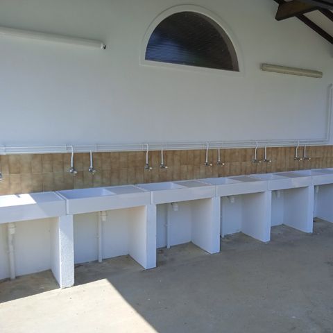 EMPLACEMENT - EMPLACEMENT CAMPING