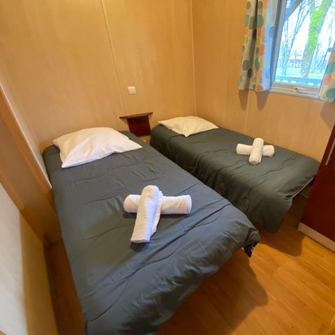 Chalet 7 Personen - CONFORT 48 m² (3 Zimmer), davon überdachte Terrasse 16m².