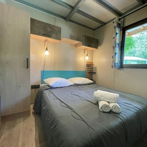 Chalet 4 persons - PREMIUM 39m² (2 bedrooms) including covered terrace + TV
