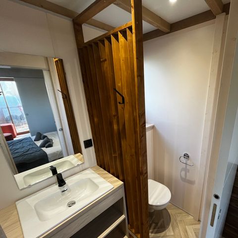 Chalet 7 persons - Prestige 60 m² (3 bedrooms) including covered terrace + Air conditioning + TV + LV + Plancha