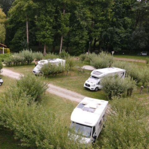 Kampeerplaats - CAMPING