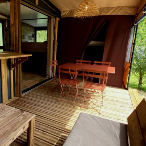 HÉBERGEMENT INSOLITE 2 personnes - Tiny House Toilée Karavan