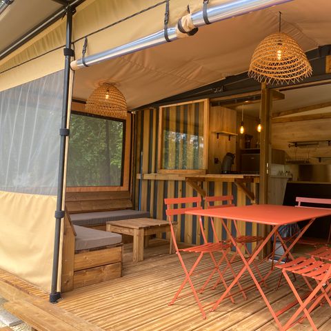 UNIEKE ACCOMMODATIE 5 personen - Piepklein huisje Karavan