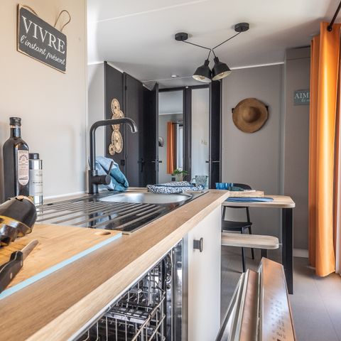 Stacaravan 4/5 personen - Selecteer - TV - LV Clim Plancha - 2 slaapkamers