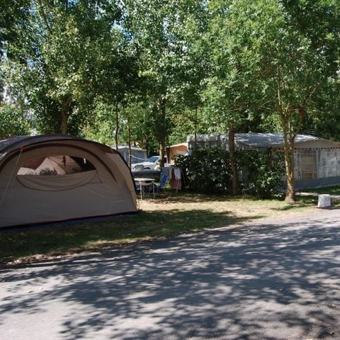 STAANPLAATS - Locatie