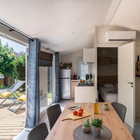 Stacaravan 4 personen - PREMIUM 2 slaapkamers - 1 badkamer