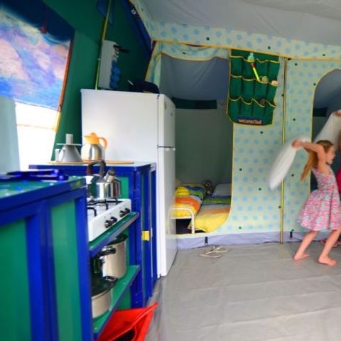 Tent 5 personen - FLEUVE - zonder sanitaire voorzieningen