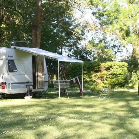 STAANPLAATS - Campings