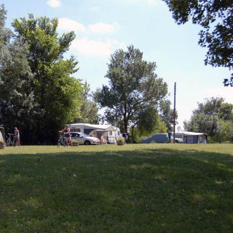 EMPLACEMENT - Empl. camping