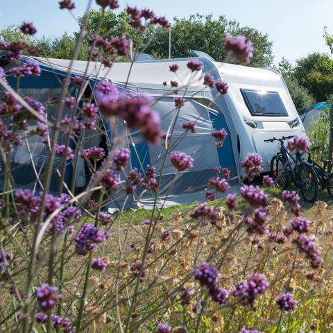 STAANPLAATS - Comfort pakket